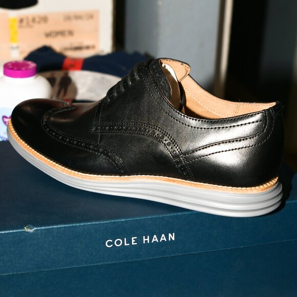 Cole Haan Men\'s Original Grand‎ Wingtip Oxford Shoe